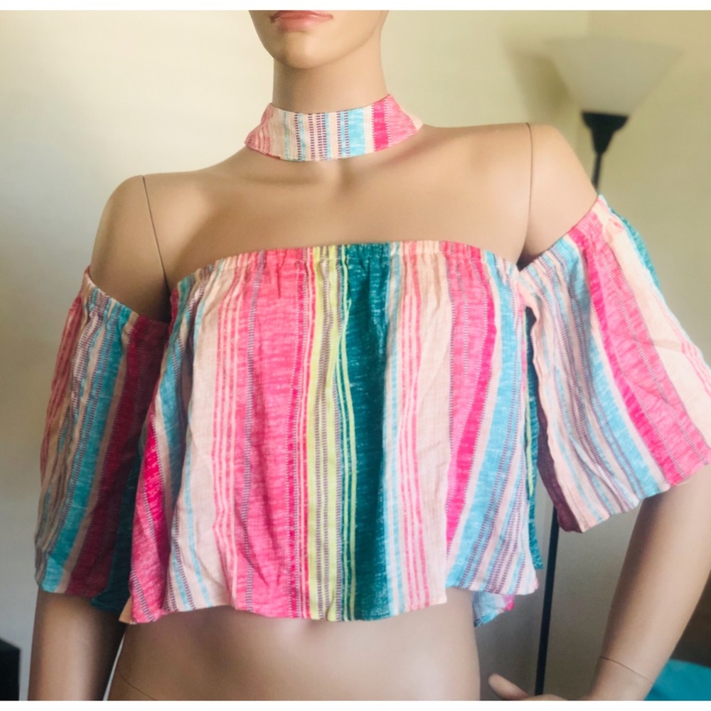 🎉HP🎉 NWT Dance & Marvel Flounce Sleeve Top